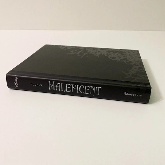 2014 Disneys Maleficent Book Hardcover Elizabeth Rudnick Flaws - Picture 12 of 16